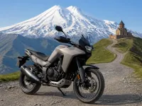 Honda XL750 Transalp — front
