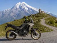 Honda XL750 Transalp — side