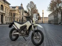 KTM 690 Enduro R — спереди