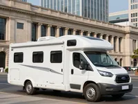Ford Majestic — laterale