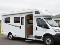 Ford Majestic — dettaglio