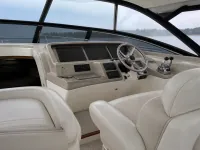 Bayliner 3288 Fly — detalle