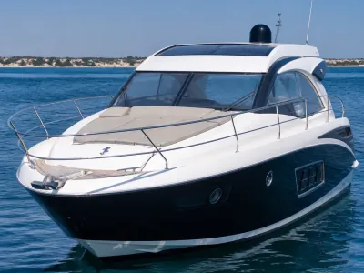 Bénéteau Monte Carlo 42
