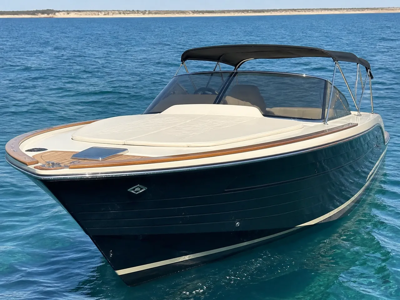 Cantieri Mimì Libeccio 25 — voorzijde