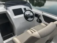Fabiette Nautica Services Open 580 — détail