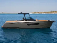 Grand Marine — сбоку