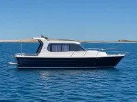 Poliesterboat Marion 750 — zijkant