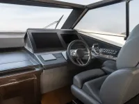 Uljanik Shipyard Custom — detalle