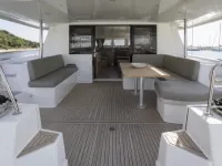 Bavaria Nautitech 46 Fly — Detail