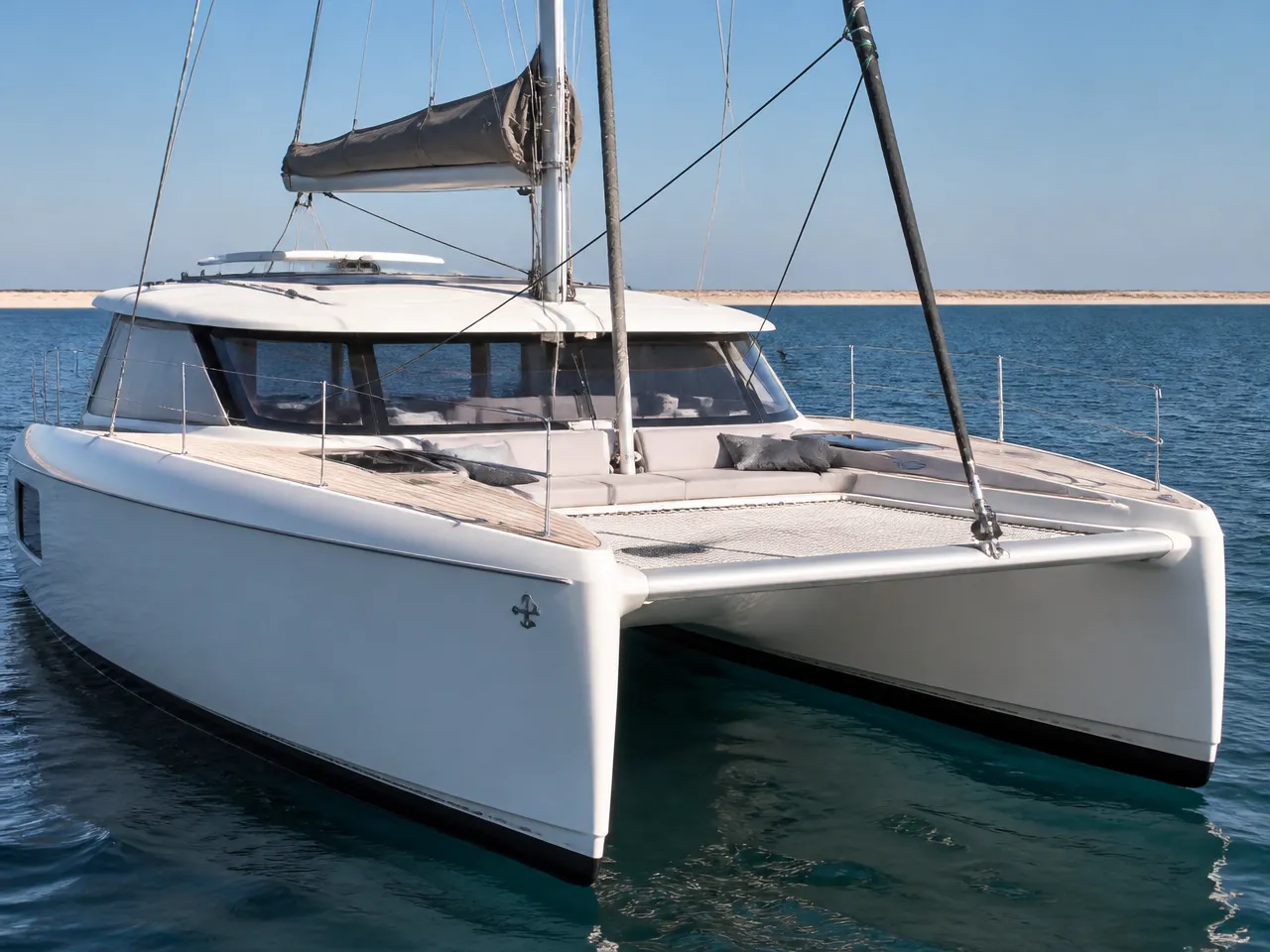 Flash Catamarans Flash Cat Cocoon — спереди