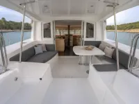 Lagoon 380 — dettaglio