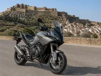 BMW S 1000 XR — спереди