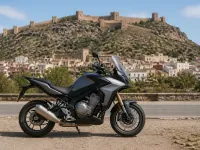 BMW S 1000 XR — сбоку