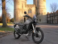 Brixton Crossfire 500 XC — vorn