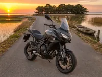 Kawasaki Versys 650 — voorzijde