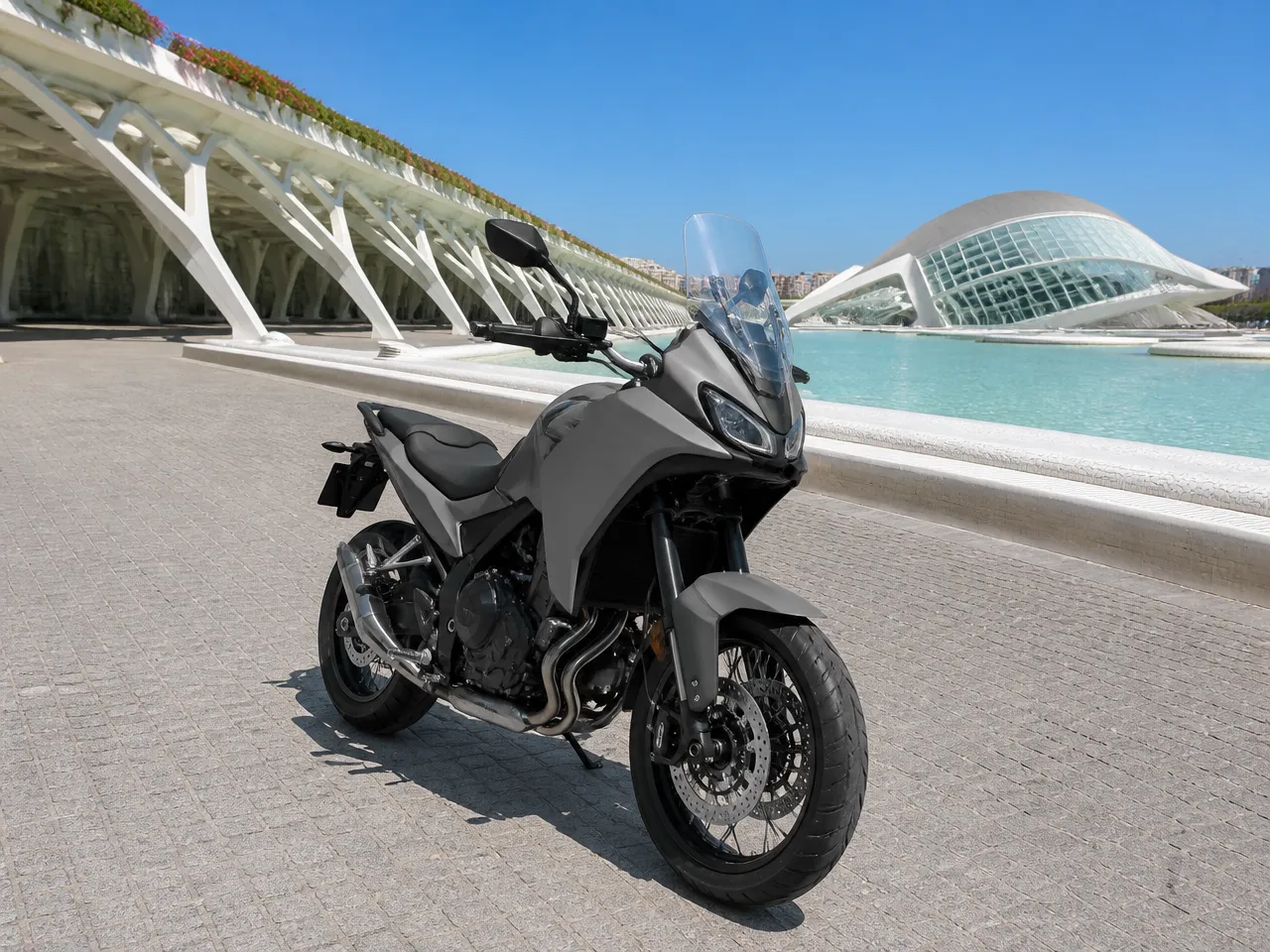 Moto Morini X-Cape 650 — avant