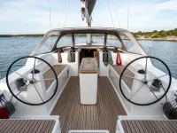 Beneteau Oceanis 45 — detalle