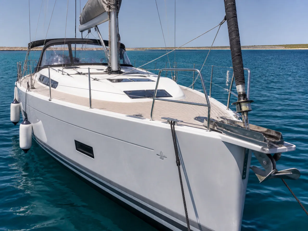 Hanse 430e — front