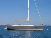 Hanse 430e — side