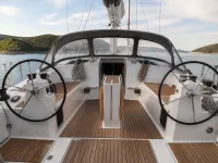 Jeanneau Sun Odyssey 439 — деталь
