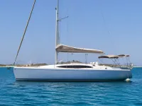 Northman Maxus 35 — zijkant