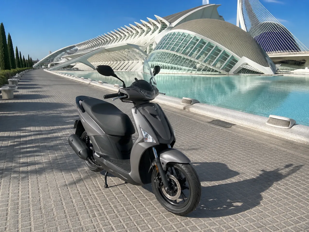 Kymco Agility City 125 — avant